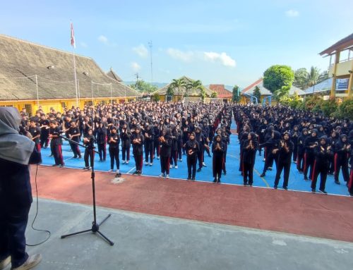Senam Jum’at Sehat: Sehatkan badan, cerahkan pikiran, raih prestasi gemilang